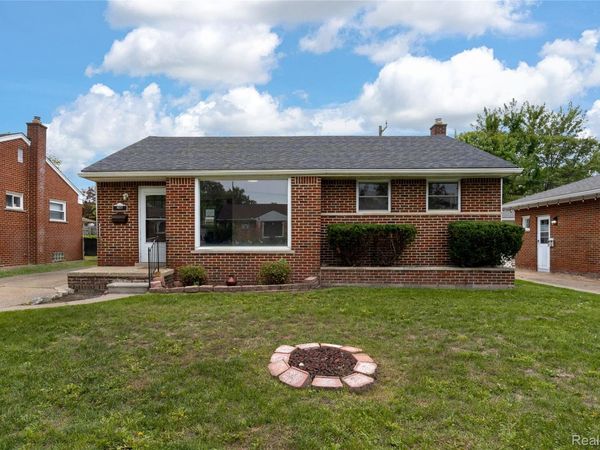 8577 Dixie Lane , Dearborn Heights, Mi 48127