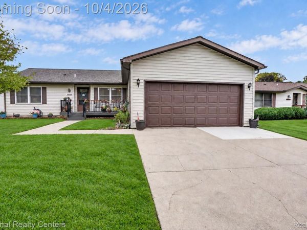 38549 Chestnut Lane, Unit 56, Westland, Mi 48185