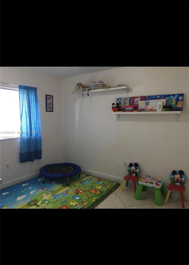 10939 W Okeechobee Rd , Unit 201, Hialeah Gardens, FL 33018 Photo