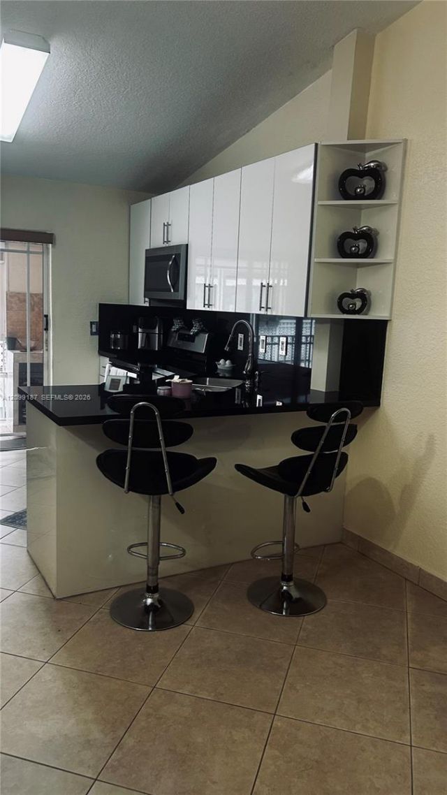10939 W Okeechobee Rd , Unit 201, Hialeah Gardens, FL 33018 Photo