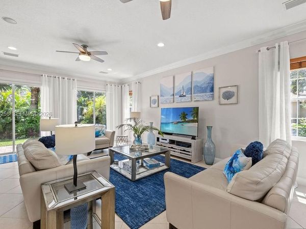 6116 57th Ct , Vero Beach, FL 32967