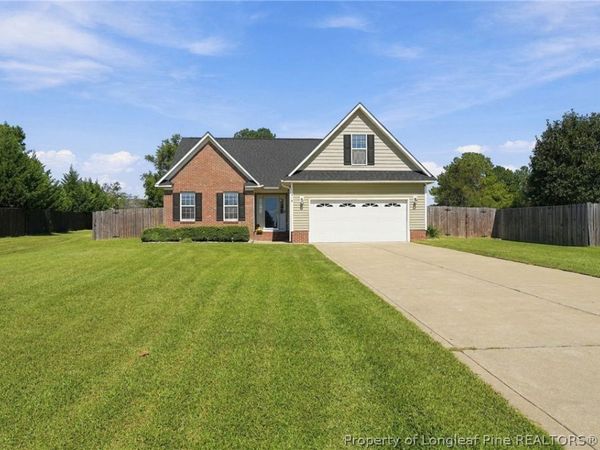 218 Crescent Drive, Raeford, NC 28376