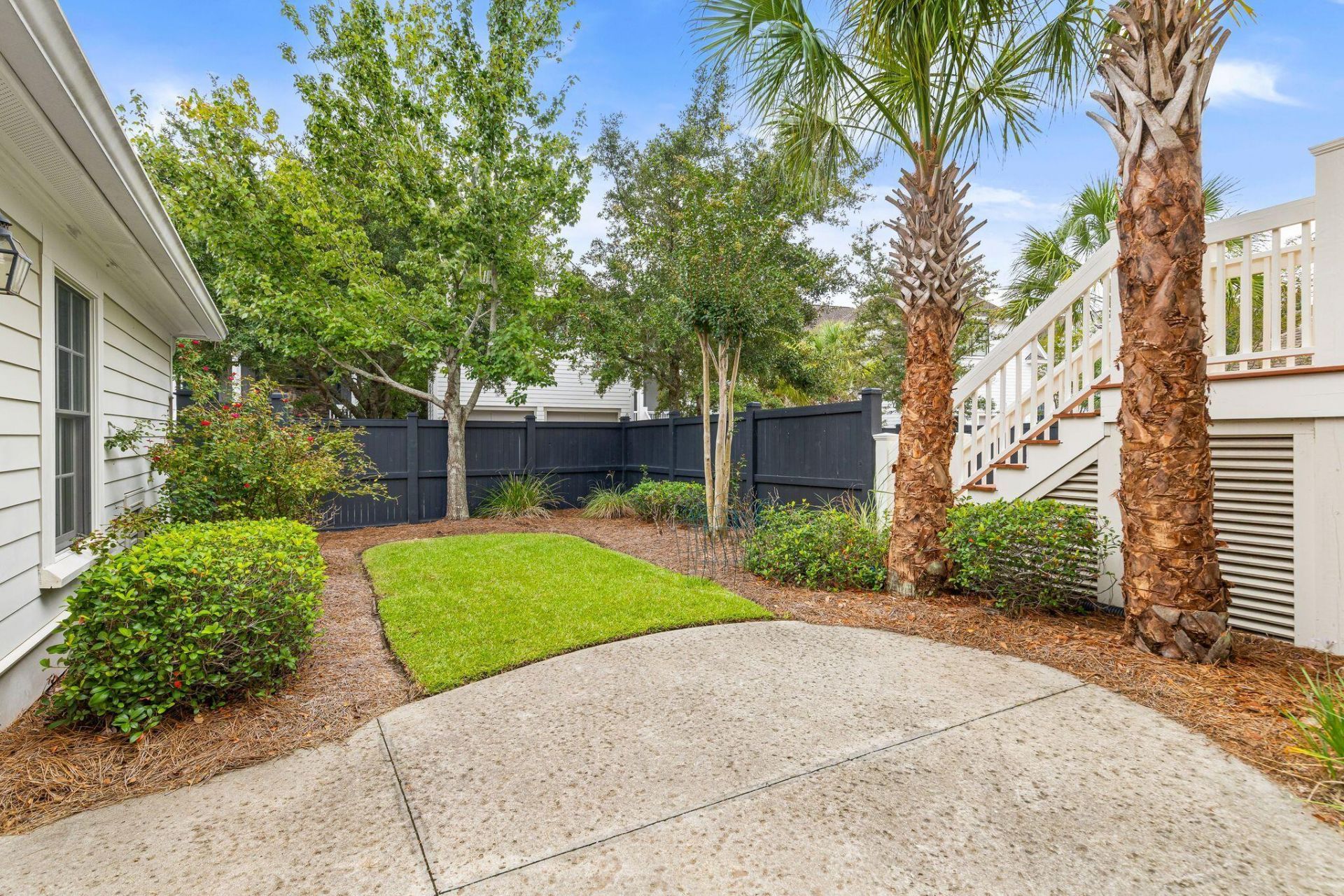 298 Island Park Drive Photo 19