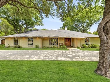 10626 Cox Lane, Dallas, TX 75229