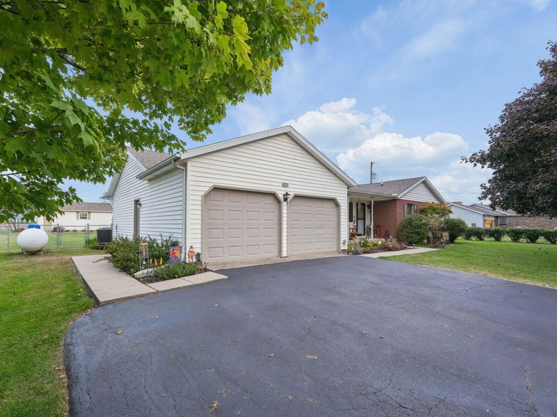 5800 Middle Urbana Road, Springfield, OH 45502 Photo 4