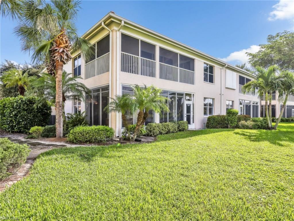 882 Carrick Bend Cir, Unit 102, Naples, FL 34110 Photo