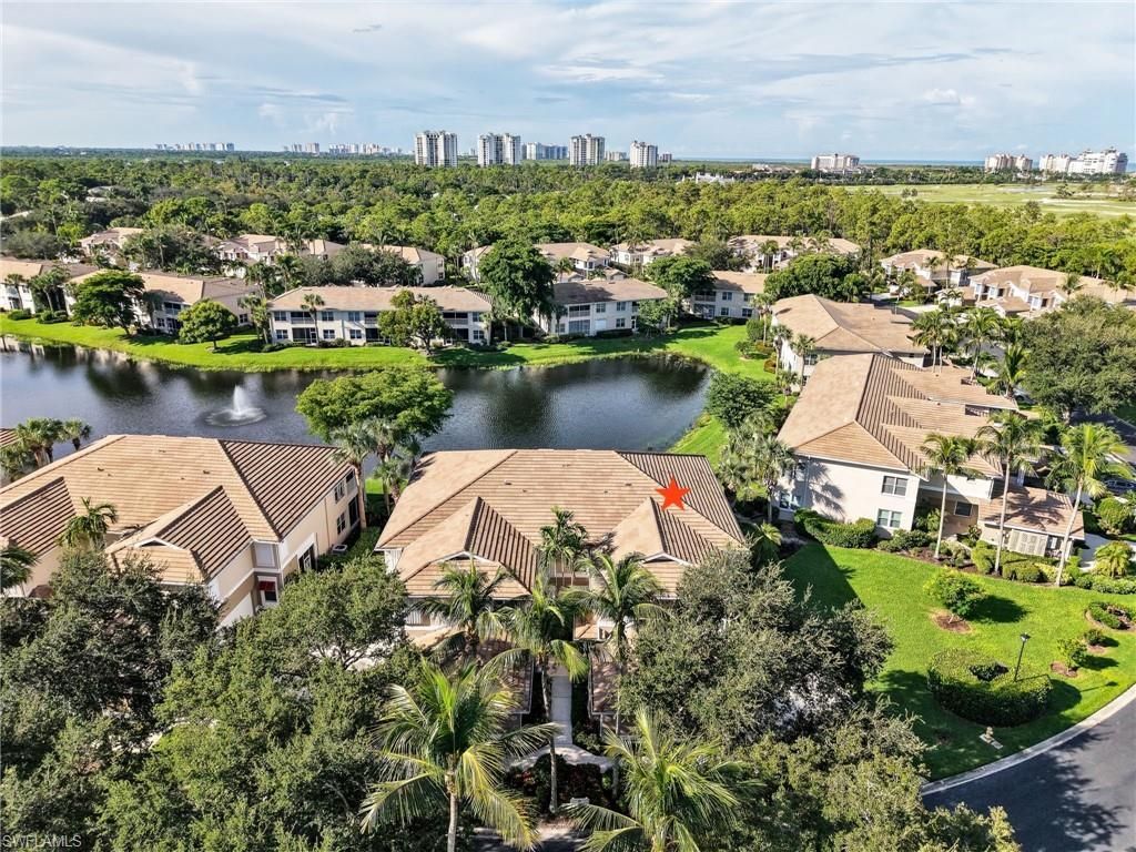 882 Carrick Bend Cir, Unit 102, Naples, FL 34110 Photo