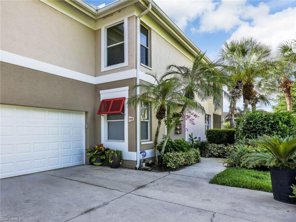 882 Carrick Bend Cir, Unit 102, Naples, FL 34110 Photo