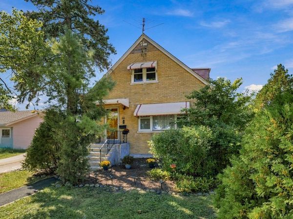 2916 S 9th Avenue , Broadview, IL 60155