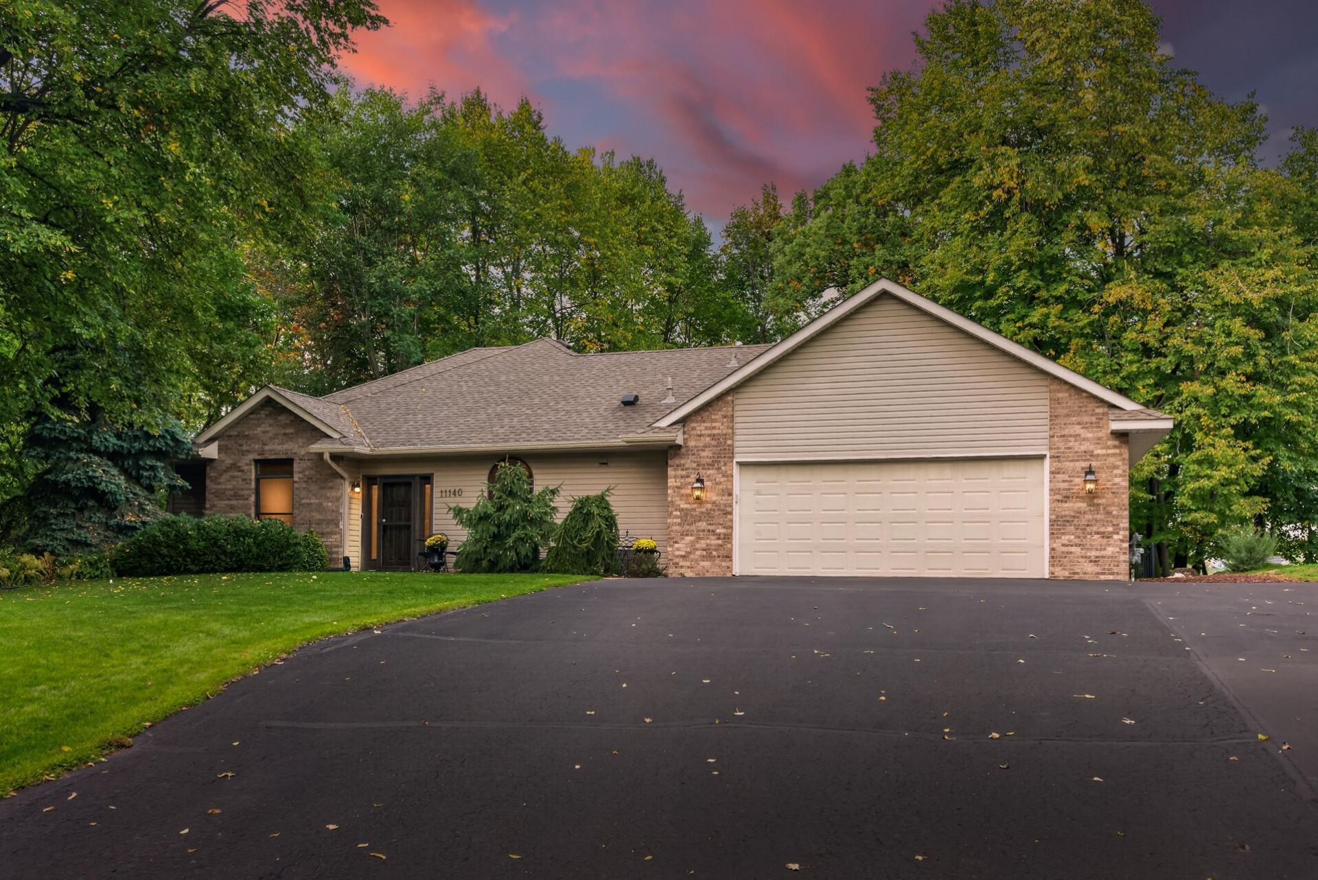 11140 Lake Pointe Drive, Chisago City, MN 55013 Main Photo