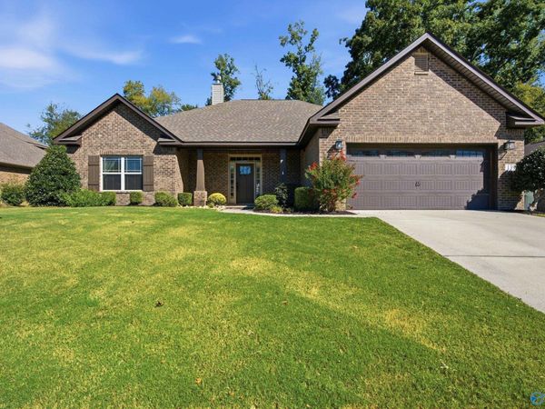 139 Heritage Brook Drive, Madison, AL 35757