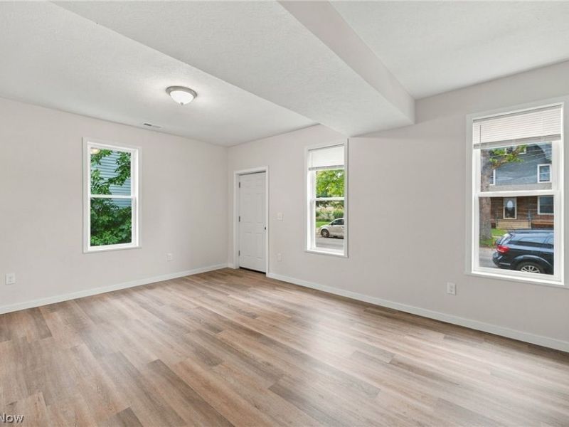 3846 Marvin Avenue, Cleveland, OH 44109 Photo 4