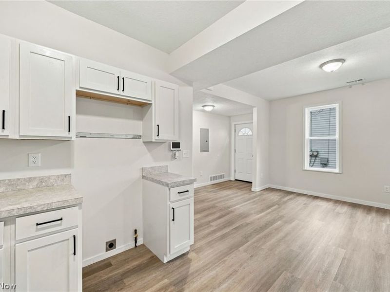 3846 Marvin Avenue, Cleveland, OH 44109 Photo 9