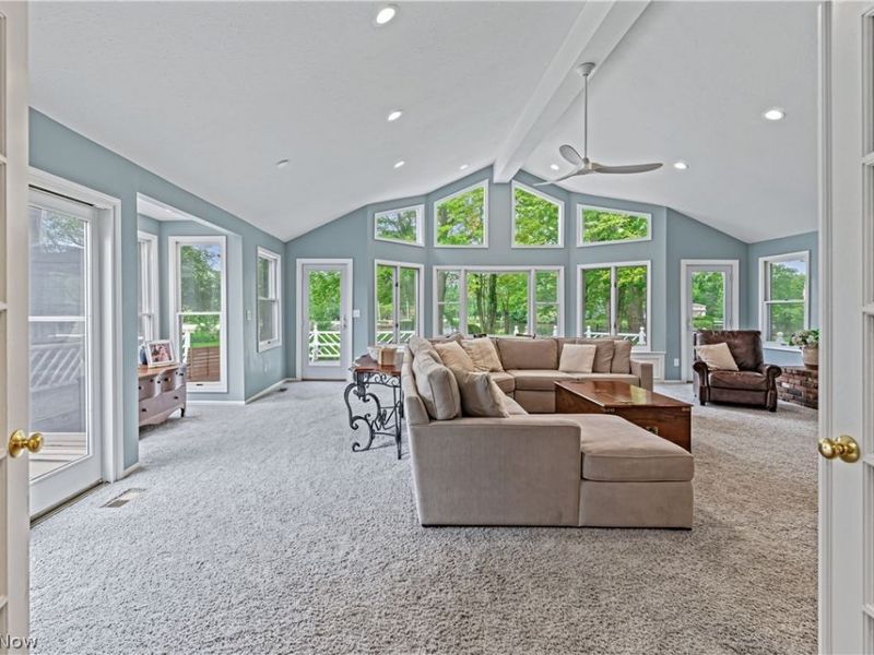 18050 Elliott Drive, Chagrin Falls, OH 44023 Photo 21