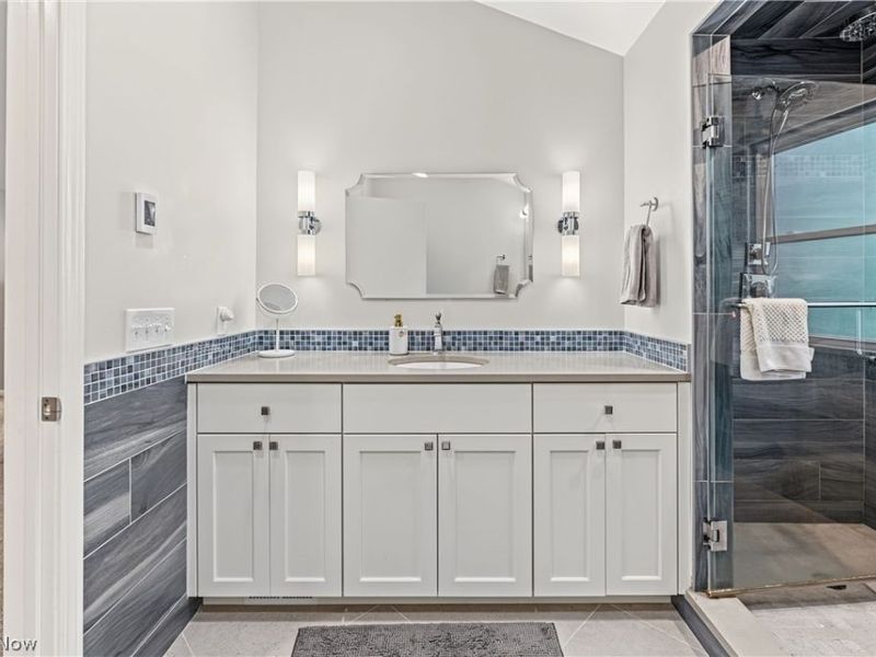 18050 Elliott Drive, Chagrin Falls, OH 44023 Photo 32
