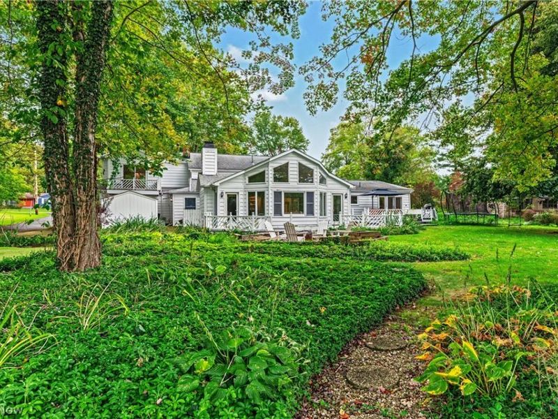 18050 Elliott Drive, Chagrin Falls, OH 44023 Photo 42