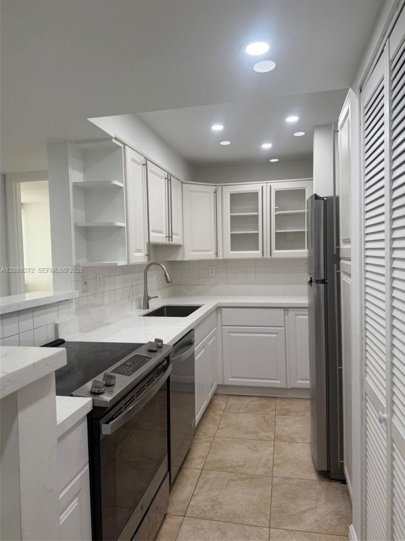 10801 SW 109th Ct, Unit D412, Miami, FL 33176 Photo