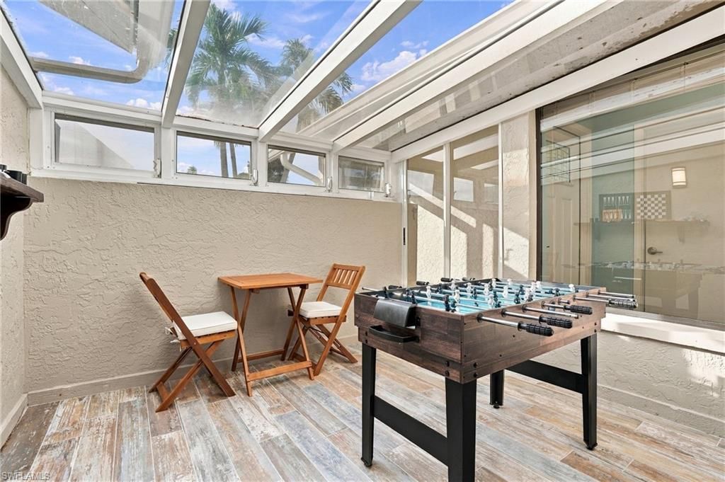 323 Washington Ct , Fort Myers Beach, FL 33931 Photo