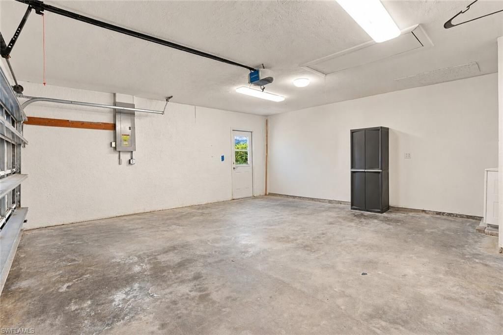 323 Washington Ct , Fort Myers Beach, FL 33931 Photo