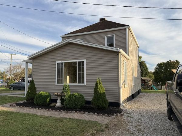 1917 Shela Blvd, Portsmouth, OH 45662