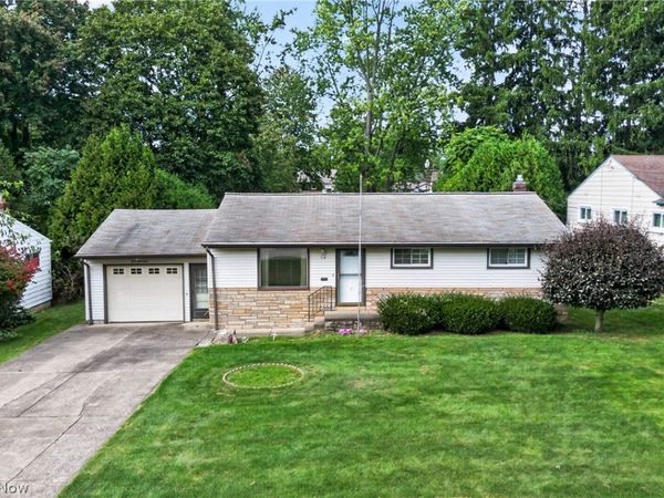 114 Joan Circle , Campbell, OH 44405