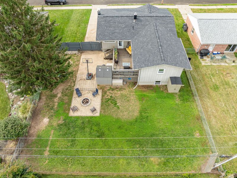 549 Locust Lane, Troy, OH 45373 Photo 13