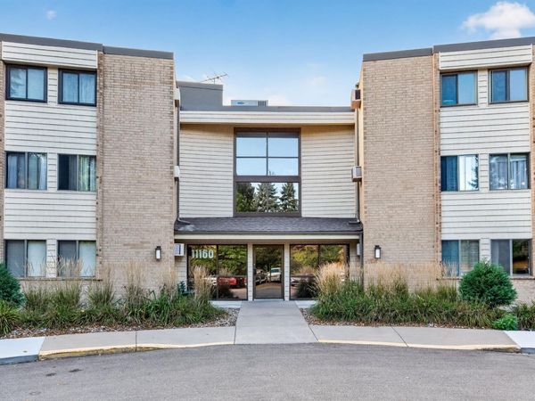 11160 Anderson Lakes Parkway, Unit 214, Eden Prairie, MN 55344