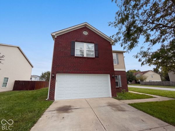6611 Branches Drive , Brownsburg, IN 46112