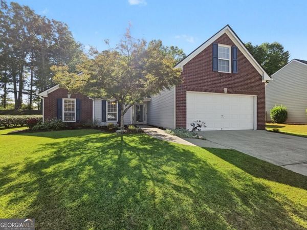 2705 Abbotts Glen Place NW, Acworth, GA 30101