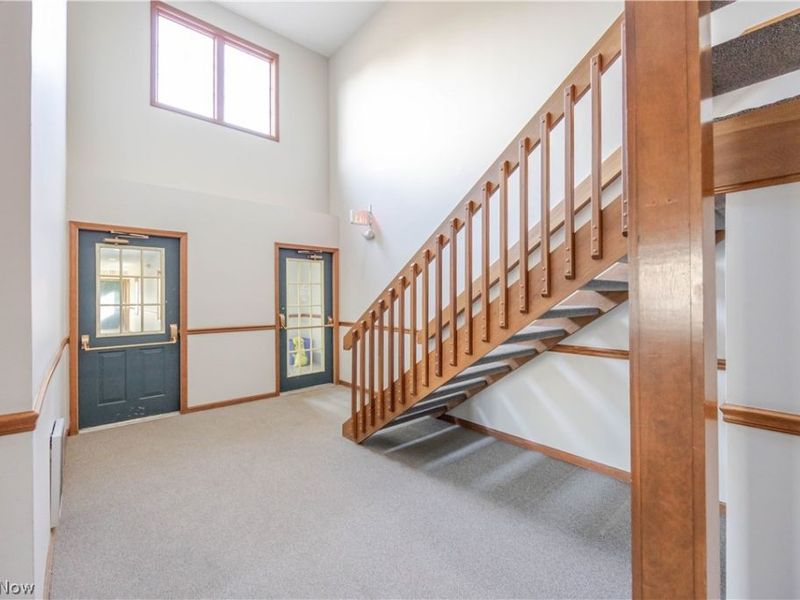 5663 Gateway Lane, Brook Park, OH 44142 Photo 4