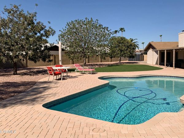 1127 W ISABELLA Avenue, Mesa, AZ 85210