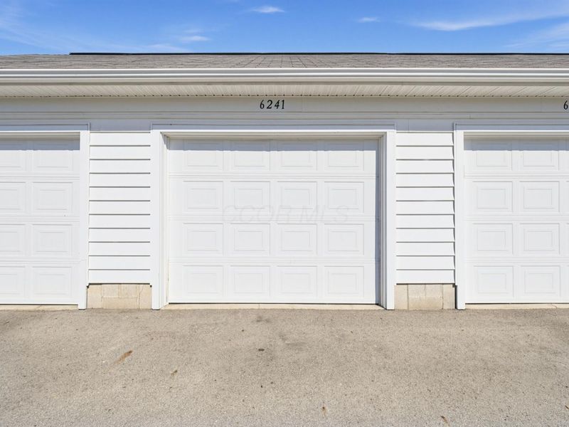 6241 Needletail Road , Unit 32, Columbus, OH 43230 Photo 16