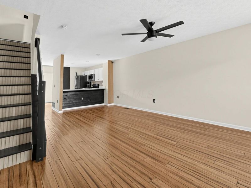 6241 Needletail Road , Unit 32, Columbus, OH 43230 Photo 9