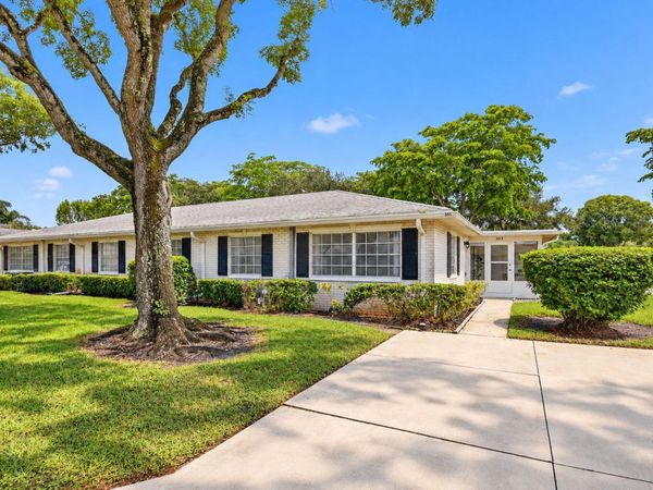 10137 S 44th Avenue, Boynton Beach, FL 33436