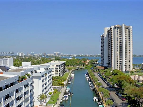 1650 NE 115th St , Unit 207, Miami, FL 33181