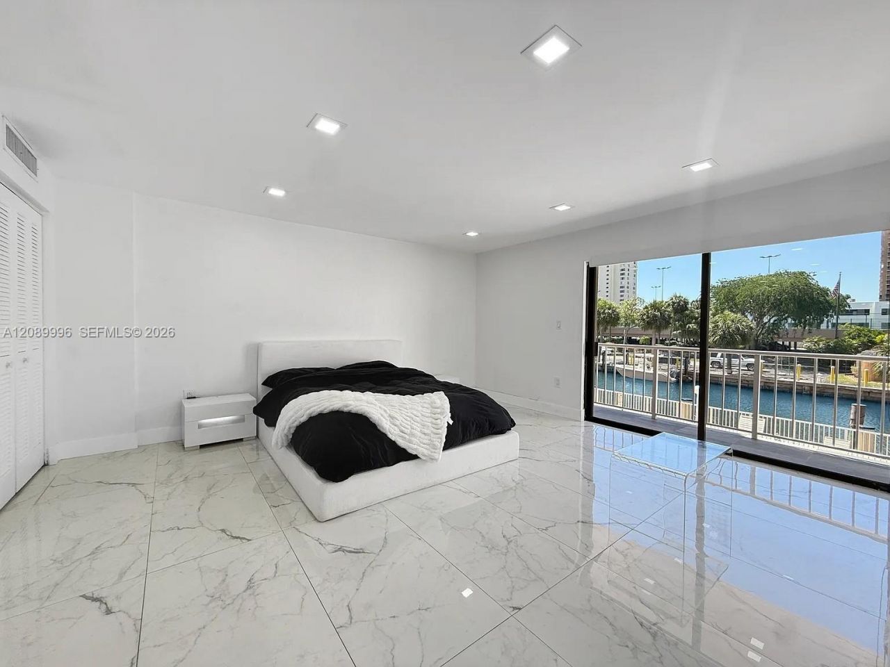 1650 NE 115th St , Unit 207, Miami, FL 33181 Photo
