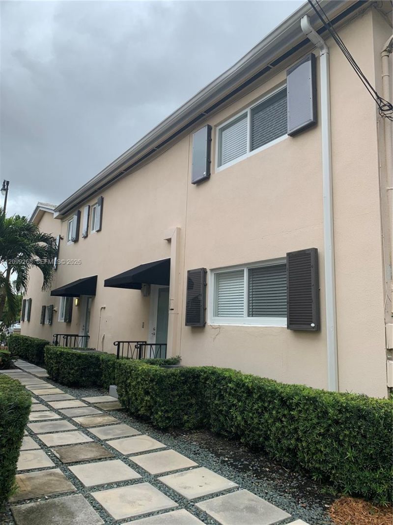3182 S Le Jeune Rd , Unit 3182, Coral Gables, FL 33134 Photo