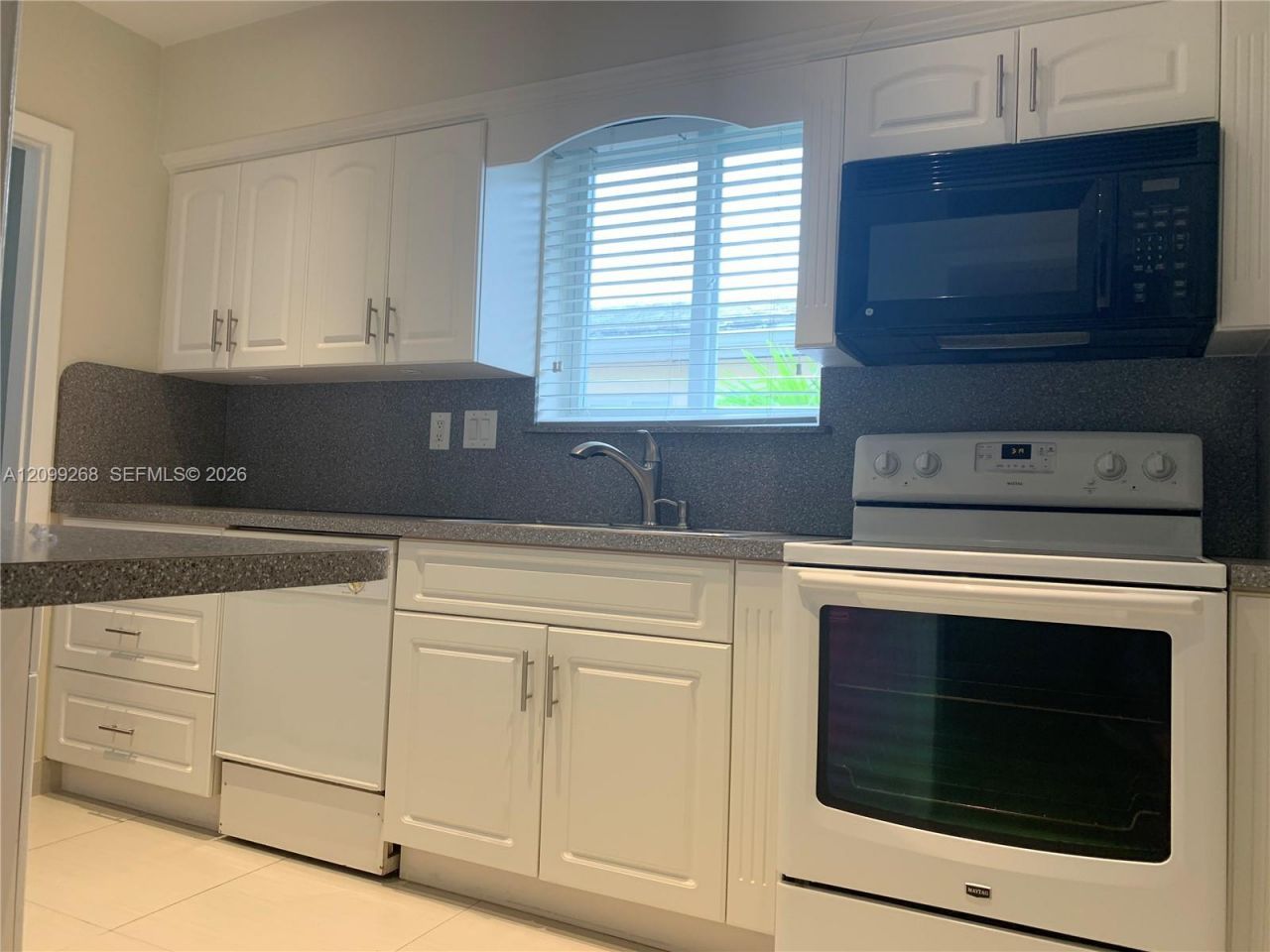 3182 S Le Jeune Rd , Unit 3182, Coral Gables, FL 33134 Photo