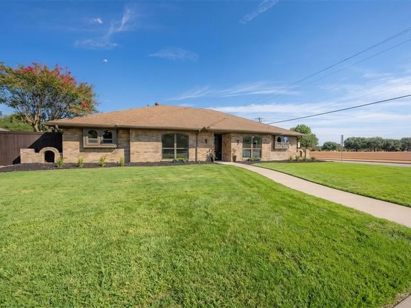 2701 Crow Valley Trail, Plano, TX 75023