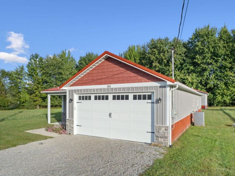154 Black Hawk Drive, Jackson Township, OH 45171 Photo 2