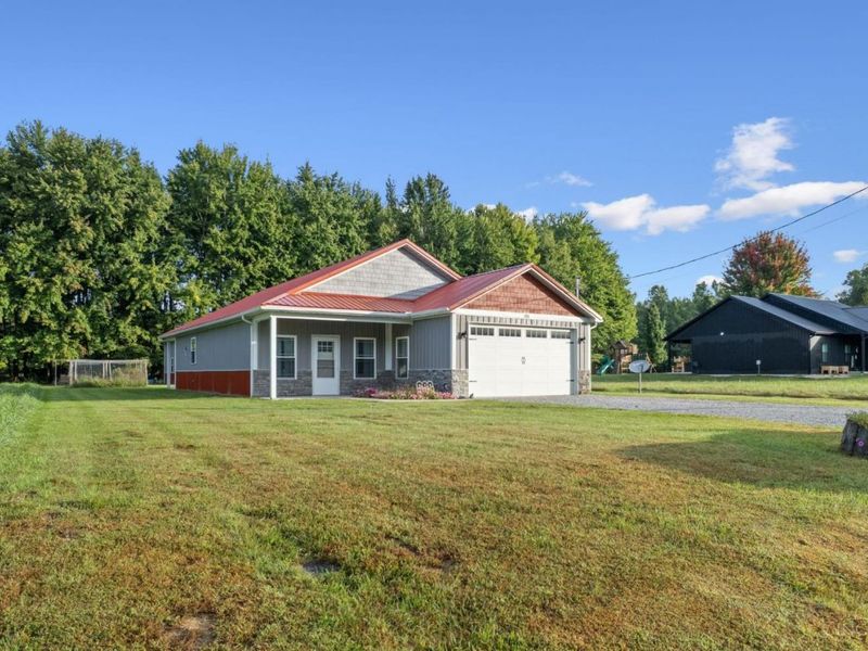 154 Black Hawk Drive, Jackson Township, OH 45171 Photo 4