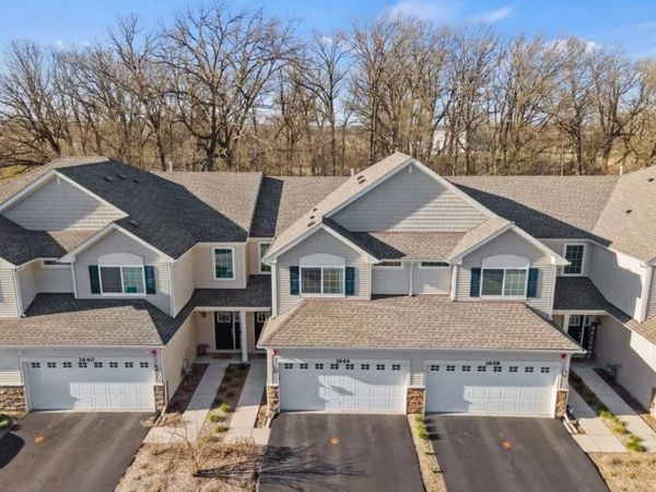 1644 Carlstedt Drive , Batavia, IL 60510