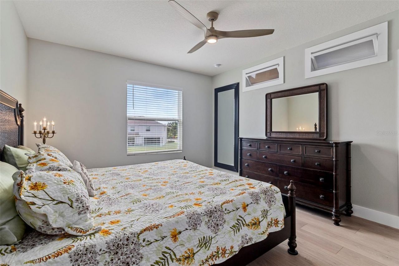 8915 Milestone Drive , Sarasota, FL 34238 Photo