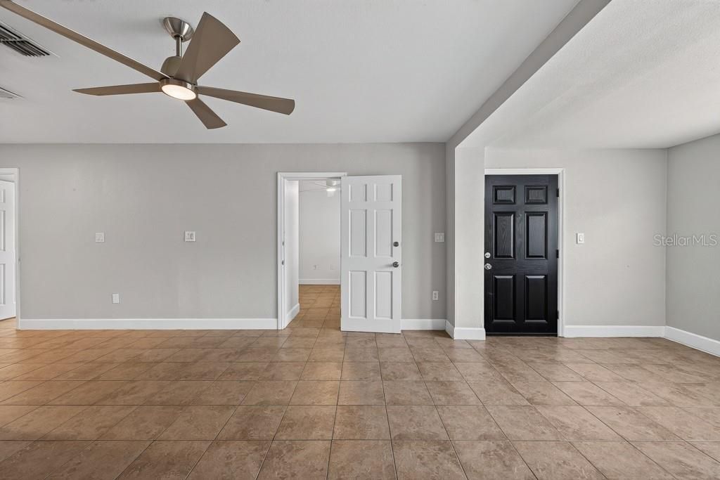 725 Strain Boulevard, Lakeland, FL 33815 Photo