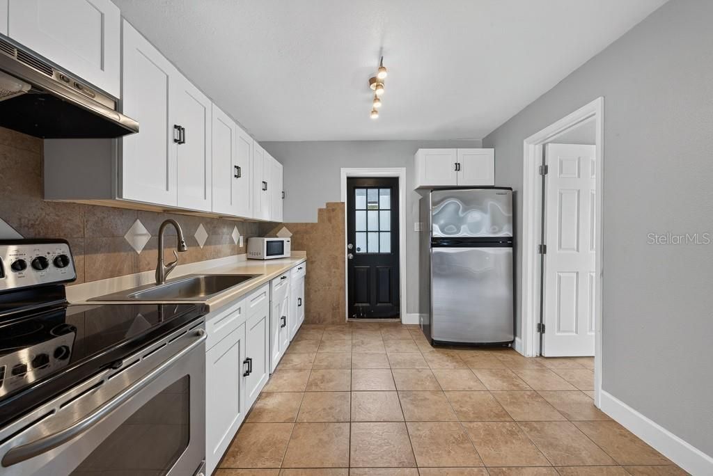 725 Strain Boulevard, Lakeland, FL 33815 Photo