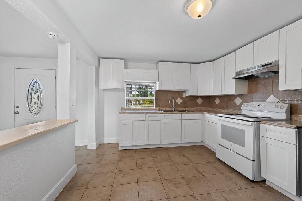 725 Strain Boulevard, Lakeland, FL 33815 Photo