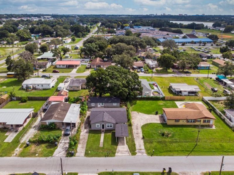 725 Strain Boulevard, Lakeland, FL 33815 Photo