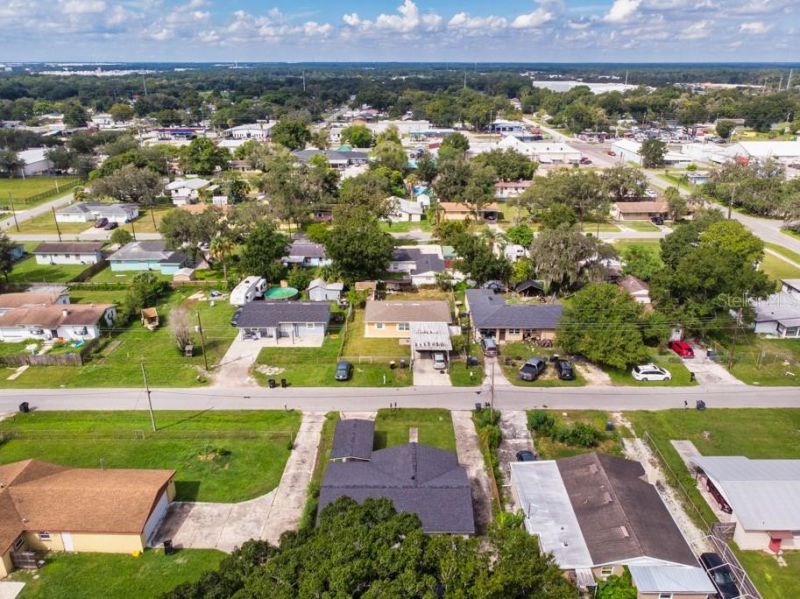 725 Strain Boulevard, Lakeland, FL 33815 Photo