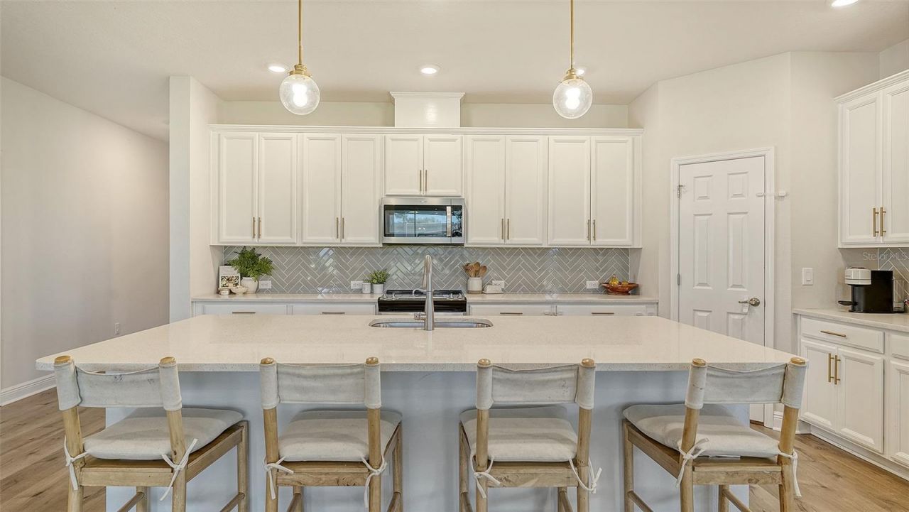 8318 Abalone Loop, Parrish, FL 34219 Photo