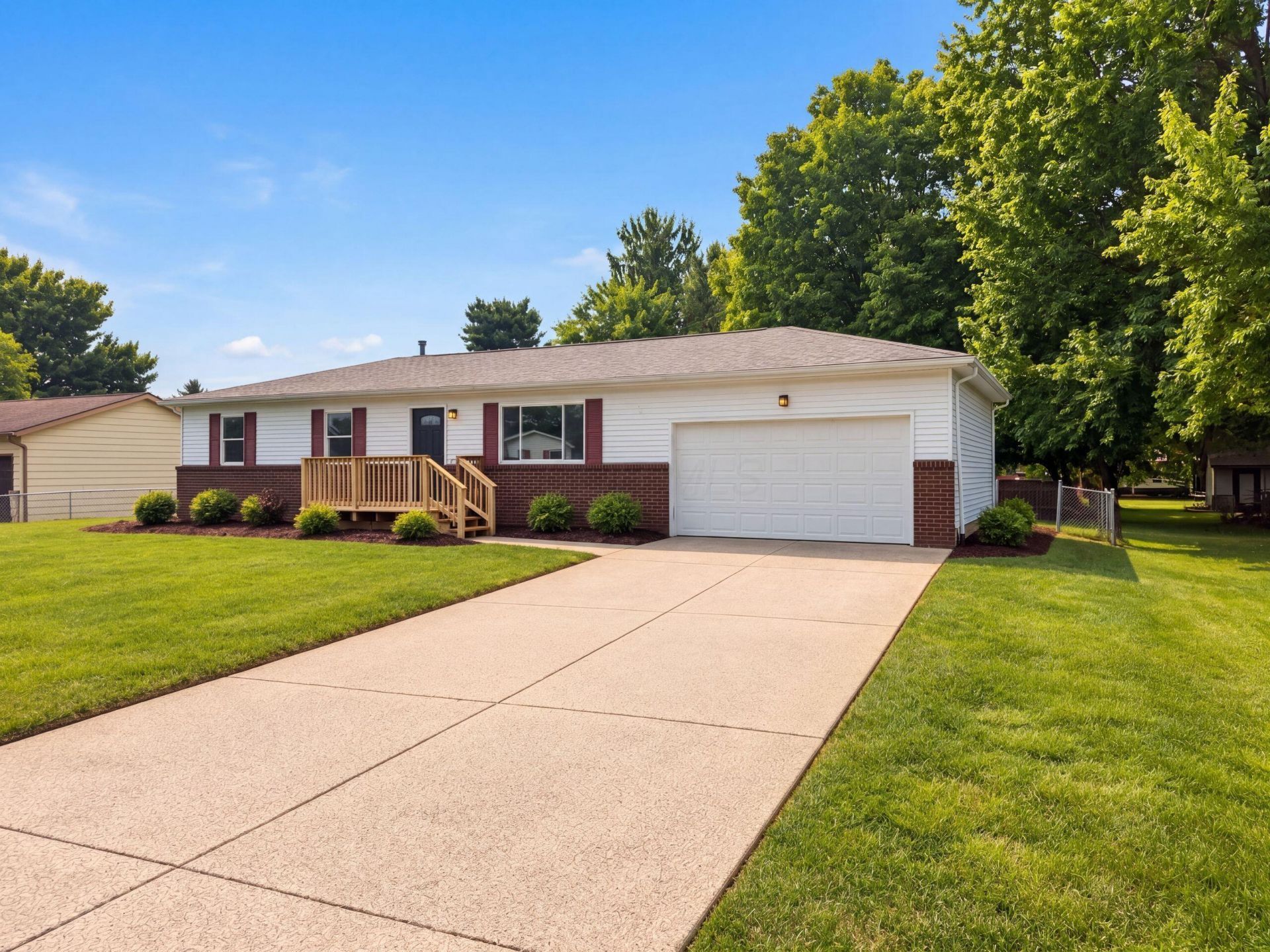 583 Derby Downs Road, Newark, OH 43055 Main Photo